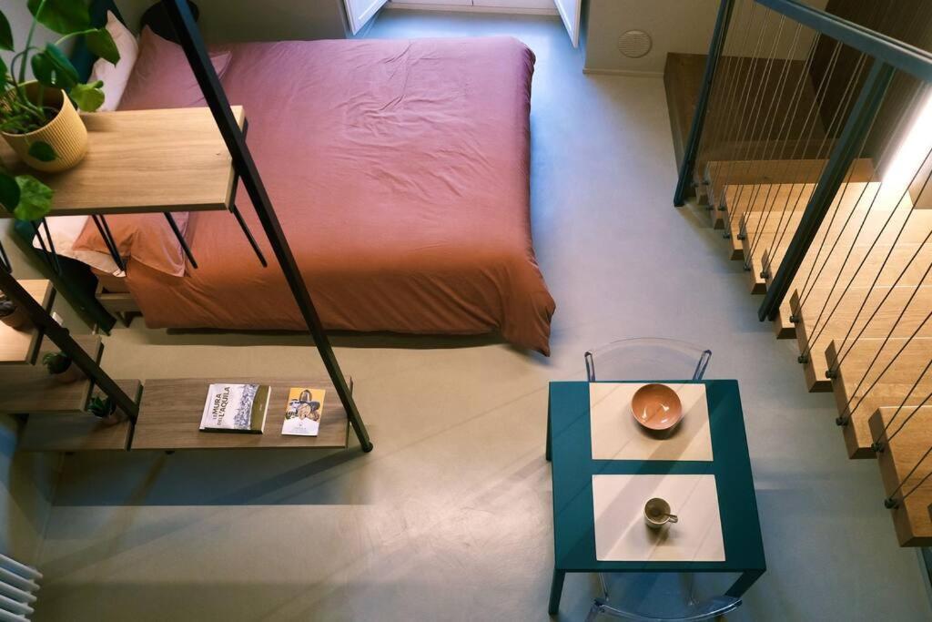 Synesthesia Apartment *
