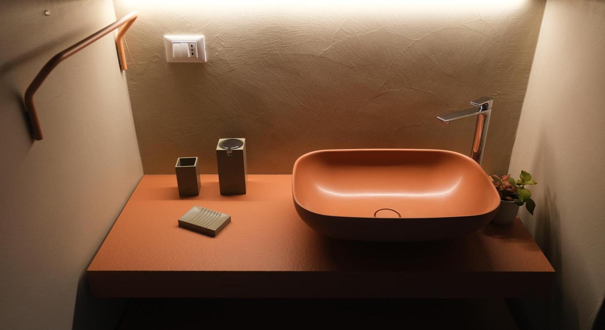 Apartment Synesthesia